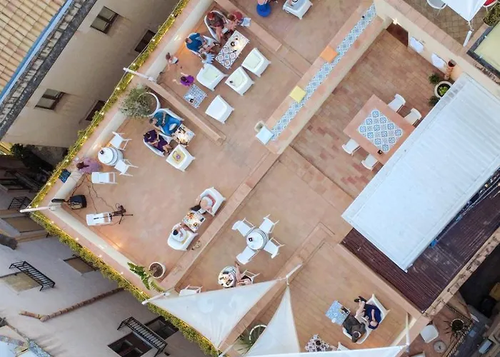 Badia Nuova Hotel 4*